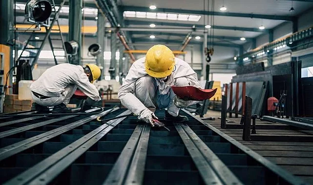 Bayraklı Katlar Arası Taşıma